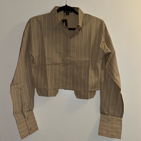 PrettyLittleThing Tops - PrettyLittleThing Stone Poplin Pinstripe Pocket Cropped Shirt Medium NWT